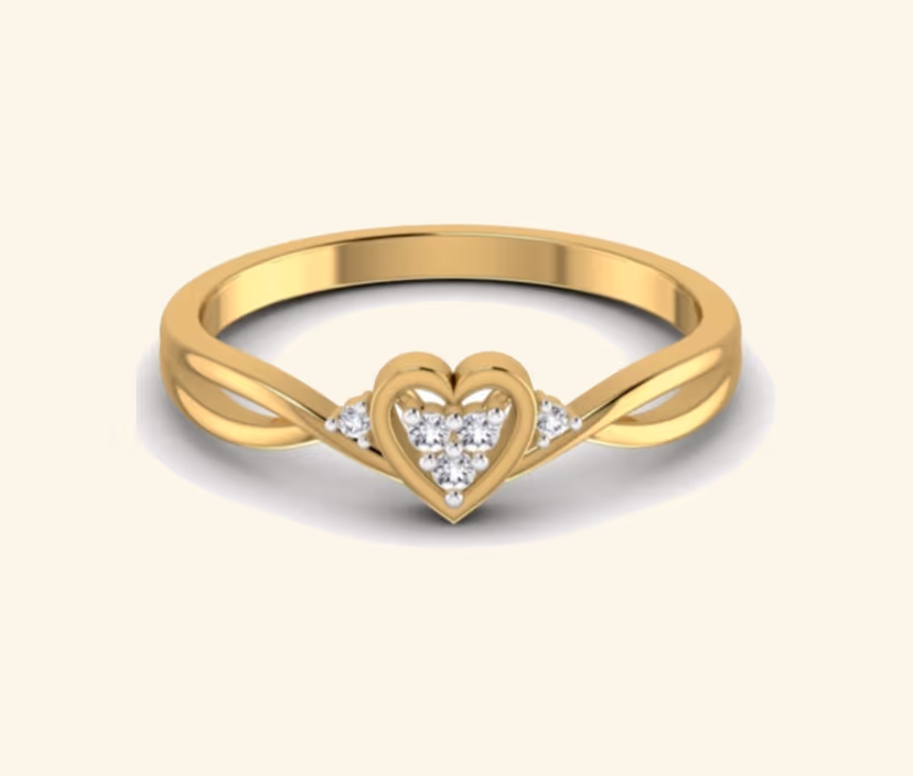 Heart-cluster diamond ring with split-shank silhouette.