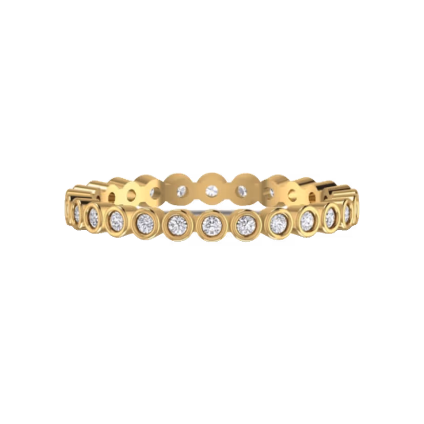 Round halo band with delicate inner pavé ring.