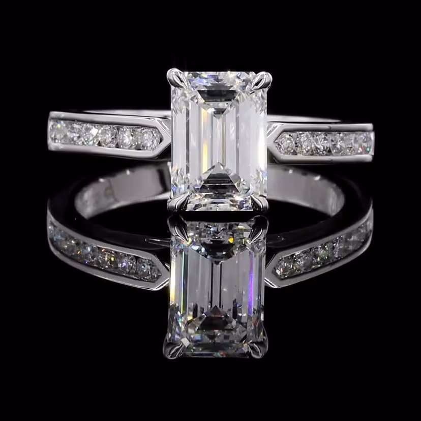 Emerald 2.00ct Solitaire